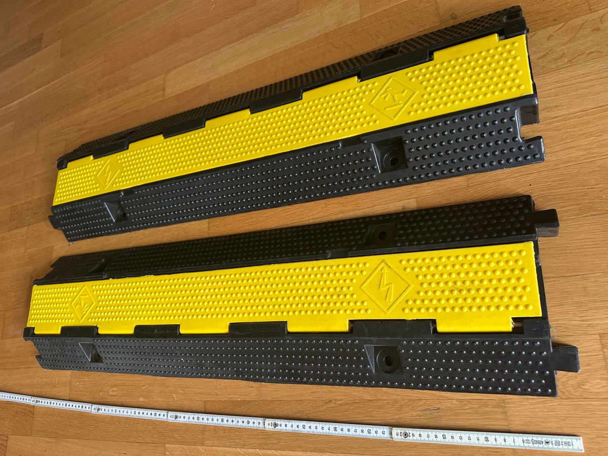 Kabelbrücken Gummi, 2 Stück