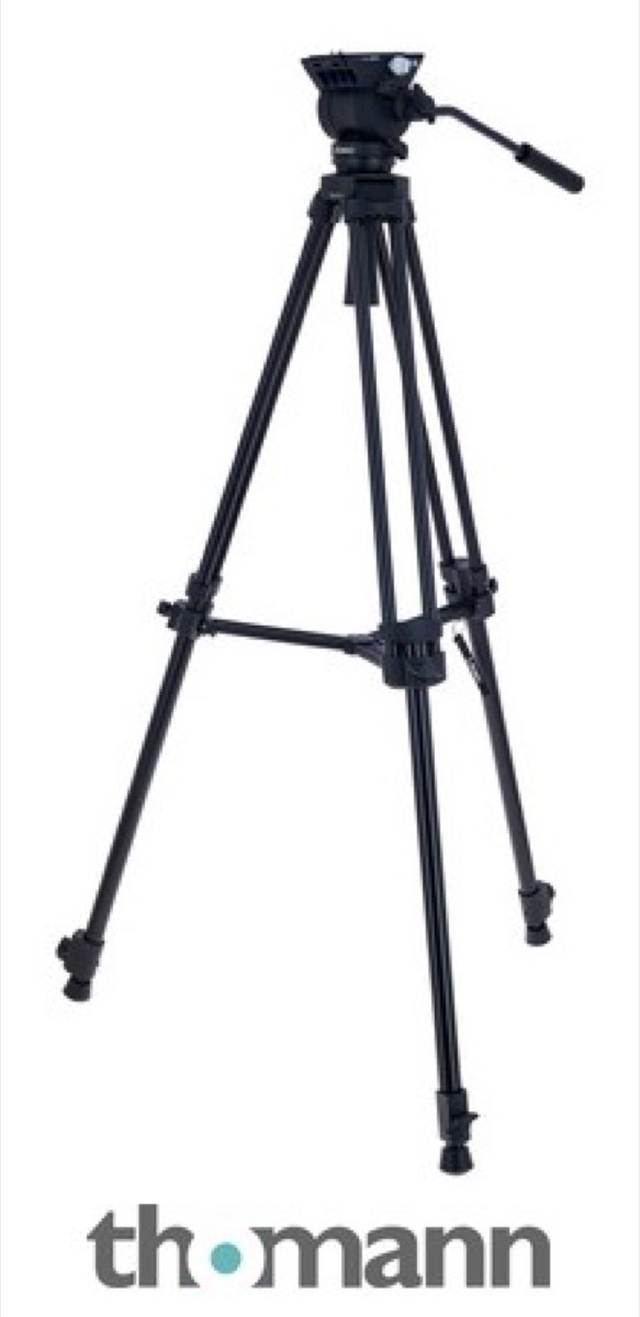 2 × Libec TH-X Videostativ (Fluid-Kopf)